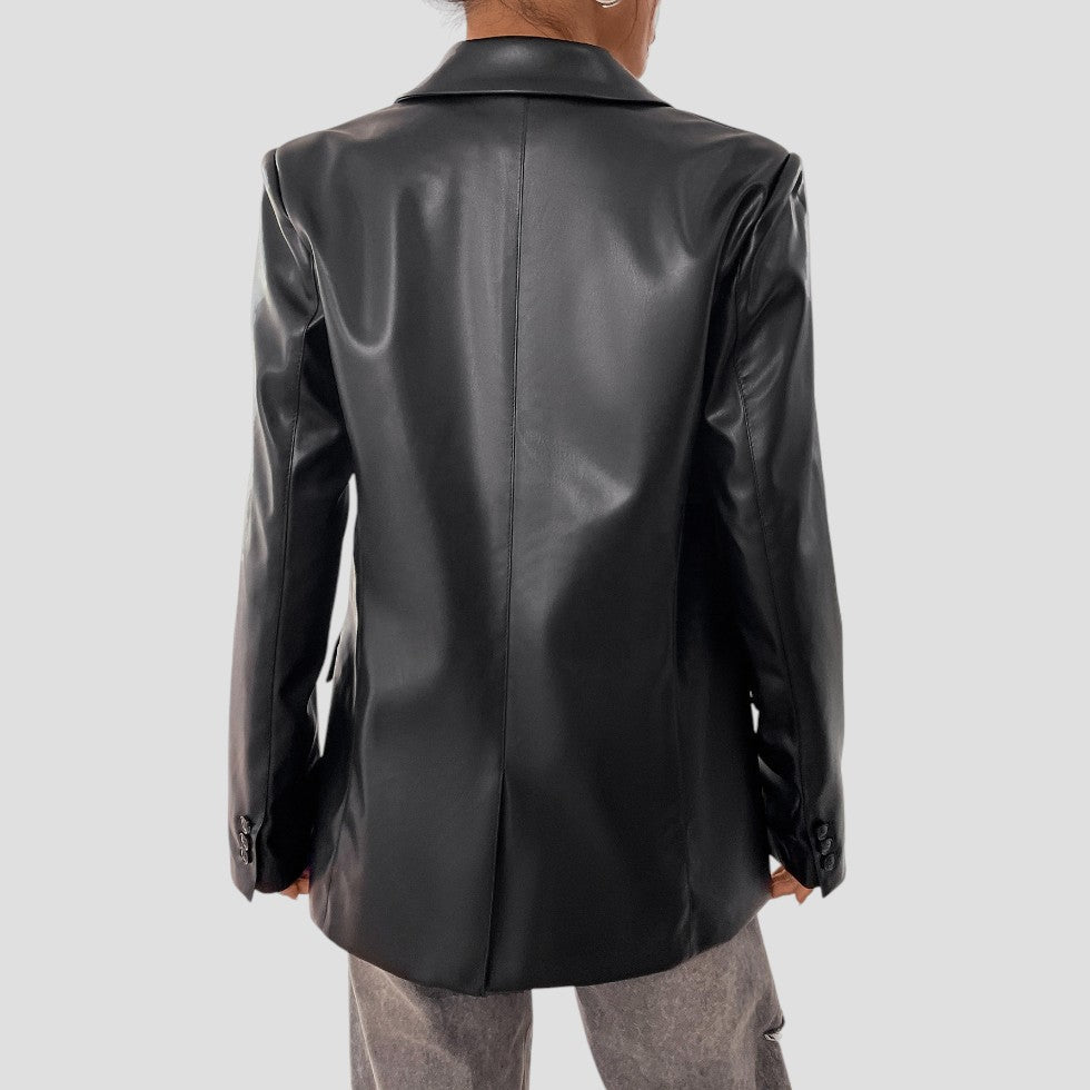https://cdn.shopify.com/s/files/1/0957/7286/8982/files/Womens-Oversized-Black-Blazer-Jacket-Relaxed-Fit-3.jpg?v=1770236860
