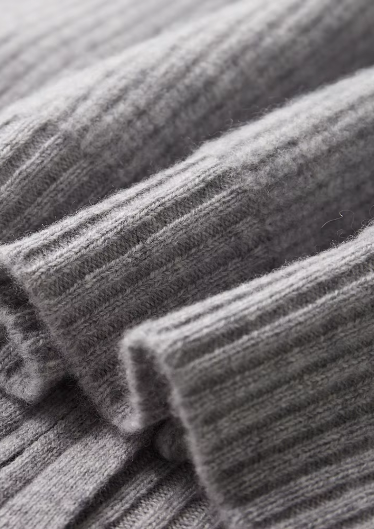 https://cdn.shopify.com/s/files/1/0957/7286/8982/files/Mens-Zip-Up-Ribbed-Cardigan-Sweater-with-High-Collar-All-Season-Casual-Layer-8.png?v=1770237082