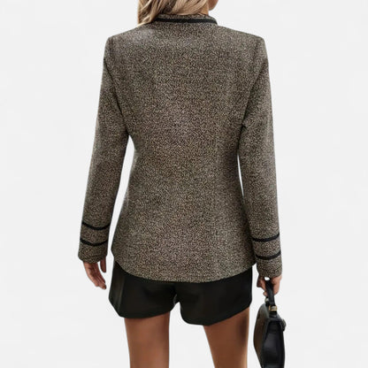 https://cdn.shopify.com/s/files/1/0957/7286/8982/files/Womens-Heritage-Inspired-Casual-Coat-Refined-Autumn-Winter-Design-2.jpg?v=1770237648