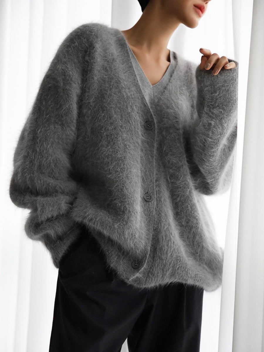 https://cdn.shopify.com/s/files/1/0957/7286/8982/files/Womens-Knitted-V-Neck-Cardigan-Sweater-Extra-Soft-Relaxed-Fit-2.jpg?v=1770237078