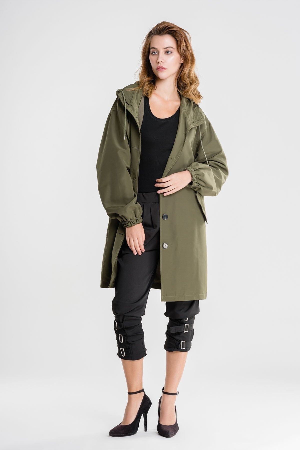 https://cdn.shopify.com/s/files/1/0957/7286/8982/files/Womens-Lightweight-Hooded-Coat-Casual-Longline-Button-Up-Jacket-15_83c65307-8660-4571-b05a-b838774eaca7.jpg?v=1770237649