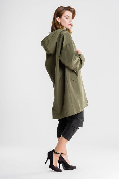 https://cdn.shopify.com/s/files/1/0957/7286/8982/files/Womens-Lightweight-Hooded-Coat-Casual-Longline-Button-Up-Jacket-16_399d0183-35aa-44d1-9f3b-0886cd484f14.jpg?v=1770237649