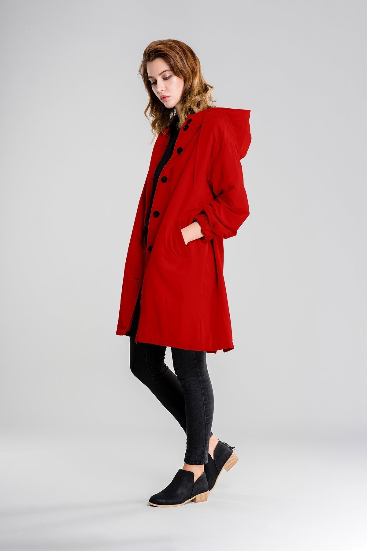 https://cdn.shopify.com/s/files/1/0957/7286/8982/files/Womens-Lightweight-Hooded-Coat-Casual-Longline-Button-Up-Jacket-8_fafa7f20-6086-465d-8c58-16fb33db89c8.jpg?v=1770237649