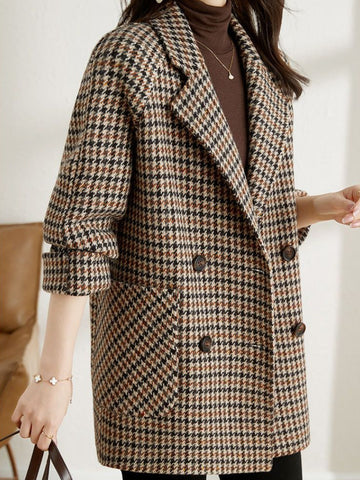 https://cdn.shopify.com/s/files/1/0957/7286/8982/files/Womens-Long-Checkered-Blazer-Classic-Autumn-Winter-Style-4.jpg?v=1770236860