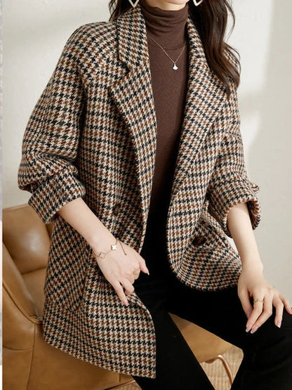https://cdn.shopify.com/s/files/1/0957/7286/8982/files/Womens-Long-Checkered-Blazer-Classic-Autumn-Winter-Style.jpg?v=1770236860