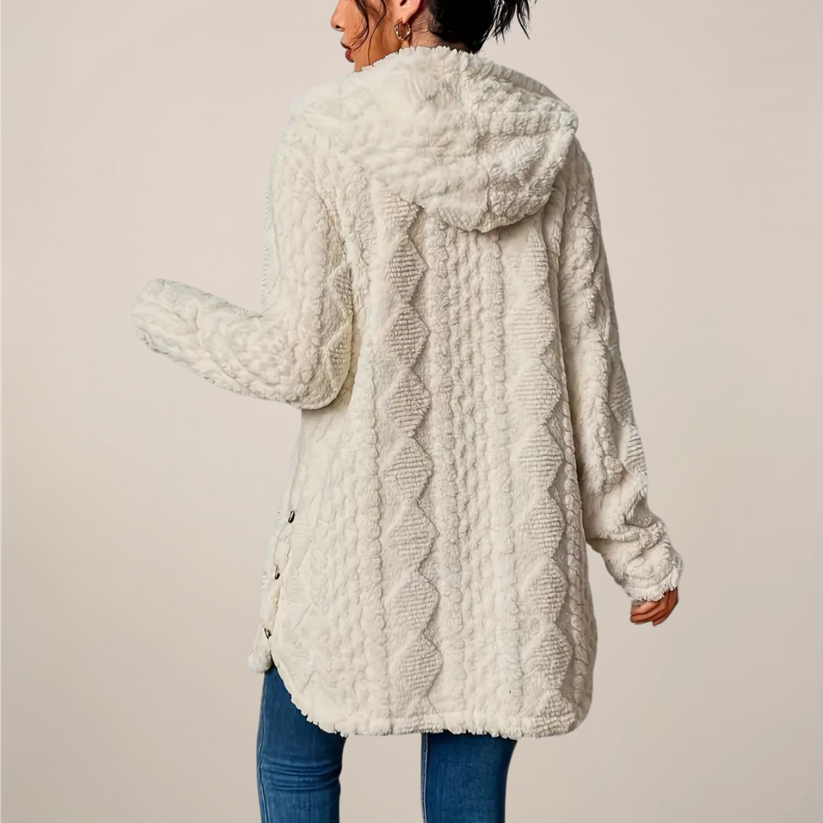 https://cdn.shopify.com/s/files/1/0957/7286/8982/files/Womens-Longline-Hooded-Cardigan-Winter-Plush-Outerwear-4.png?v=1770237079