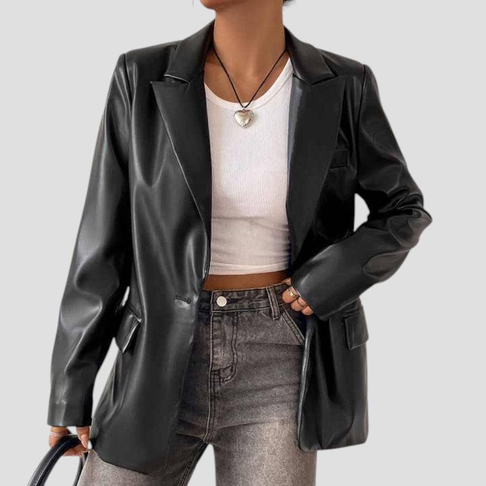 https://cdn.shopify.com/s/files/1/0957/7286/8982/files/Womens-Oversized-Black-Blazer-Jacket-Relaxed-Fit.jpg?v=1770236861