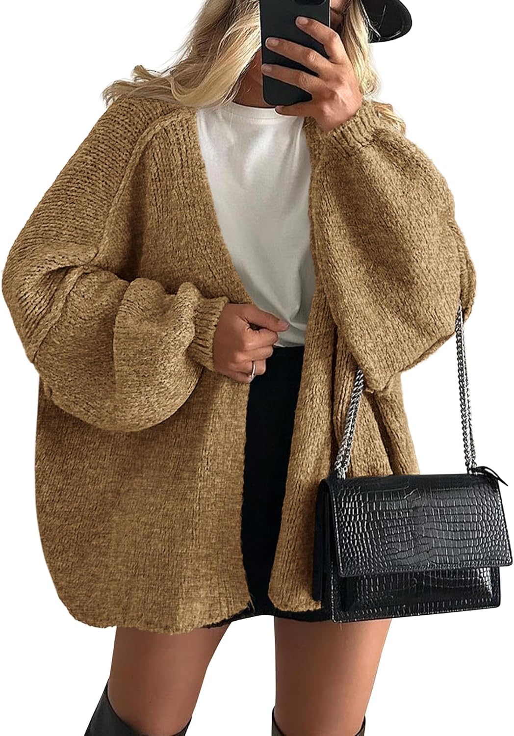 https://cdn.shopify.com/s/files/1/0957/7286/8982/files/Womens-Oversized-Cardigan-Relaxed-Everyday-Layer-4.jpg?v=1770237078