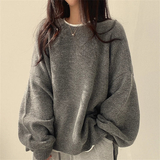 https://cdn.shopify.com/s/files/1/0957/7286/8982/files/Womens-Oversized-Sweater-Relaxed-Fit-with-Drop-Shoulders.jpg?v=1770237694
