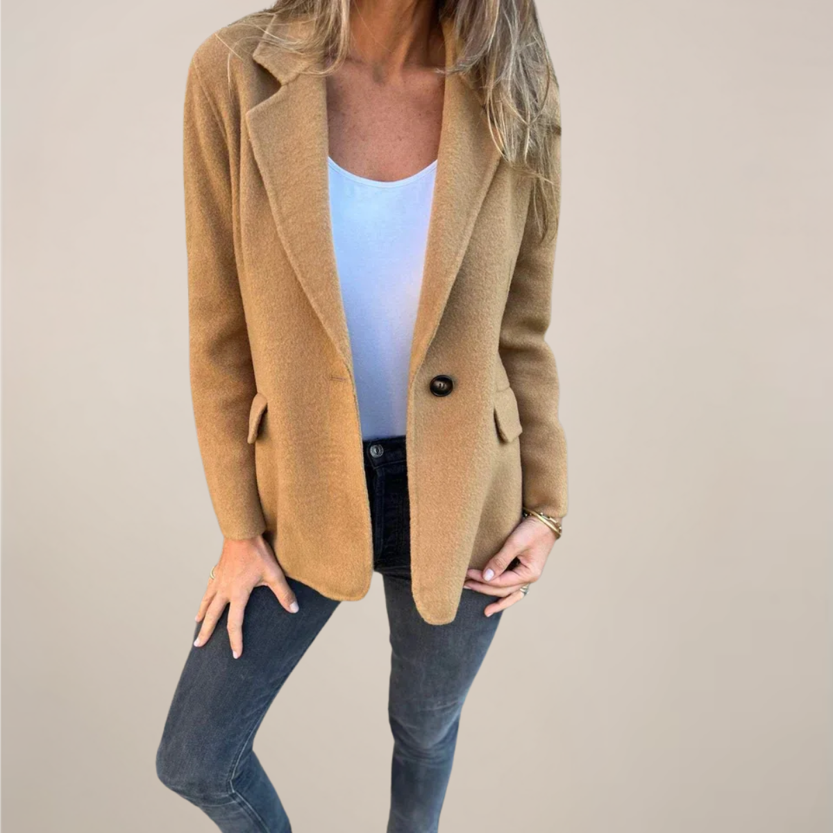 https://cdn.shopify.com/s/files/1/0957/7286/8982/files/Womens-Tailored-Blazer-Jacket-Single-Button-Notch-Lapel-Flap-Pockets.png?v=1770237650
